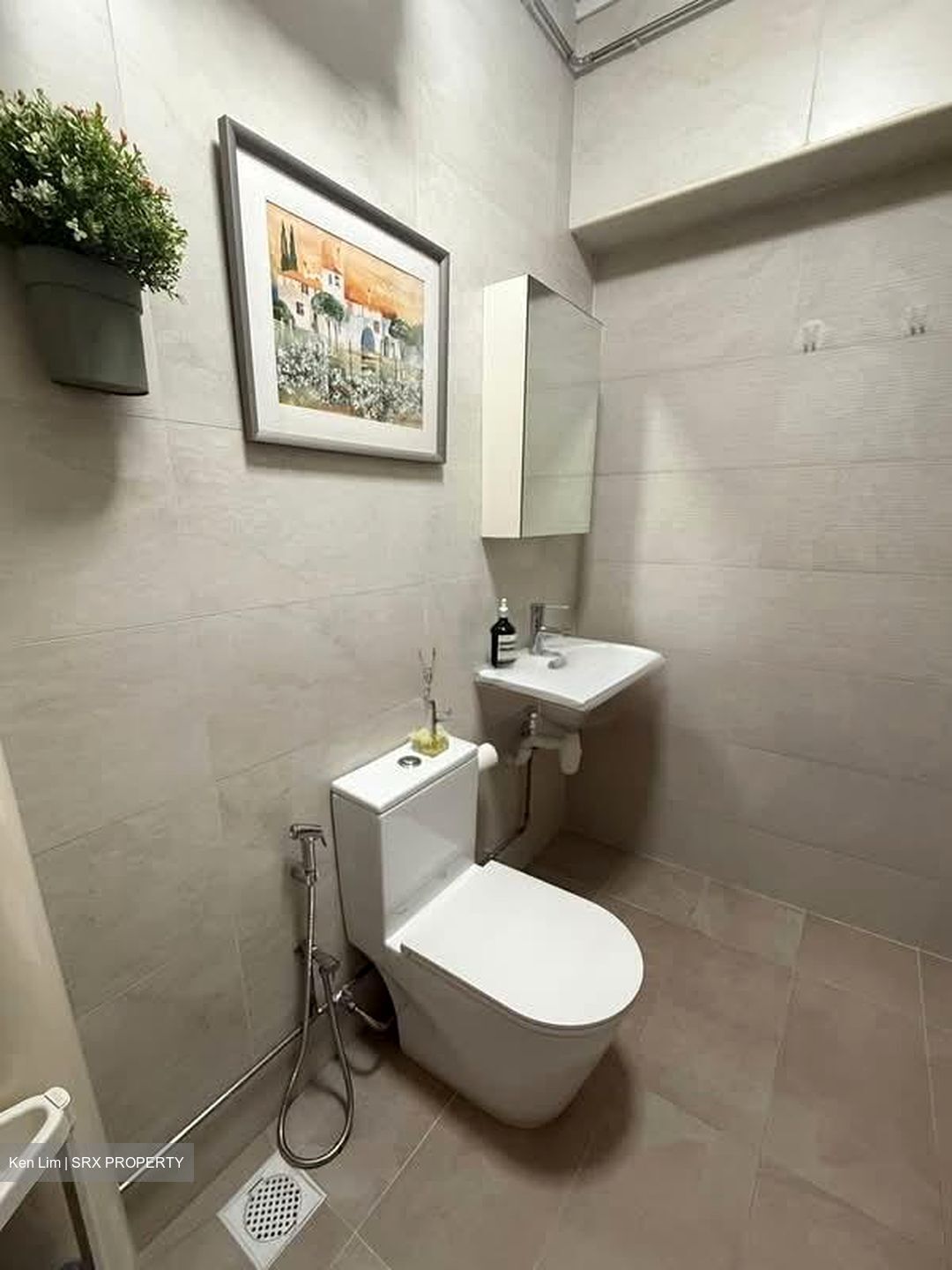 Blk 669A Jurong West Street 64 (Jurong West), HDB Executive #556918031